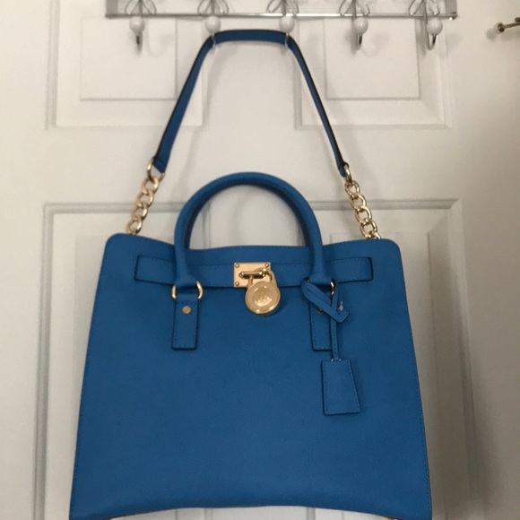 Michael Michael Kors Hamilton style. - Picture 2 of 13